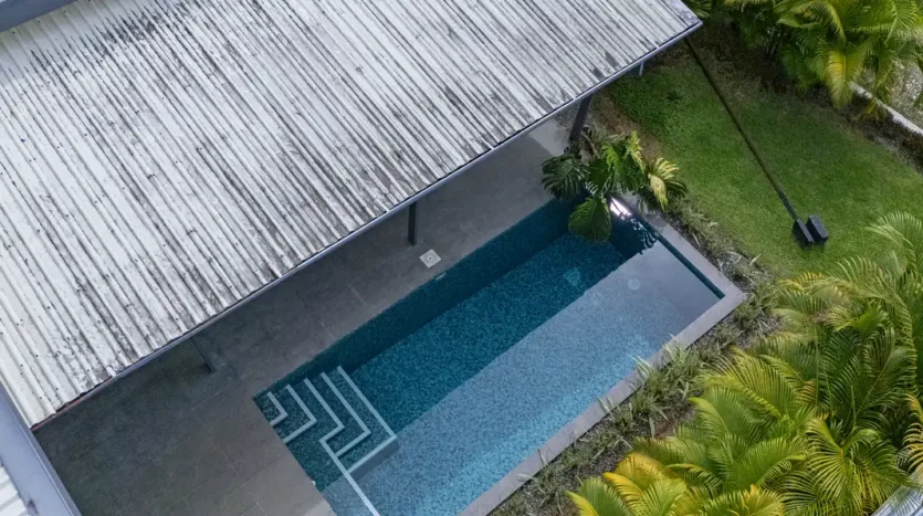 Elegant 3-Bedroom Home with Pool in Uvita’s Jardines del MoreteModern Office For Rent