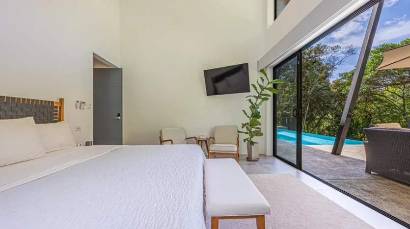 Ocean-View Luxury Home in Paradise Breezes – Private Retreat Near Dominical